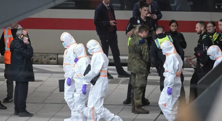 18 Luka dalam Serangan Pisau di Stasiun Hamburg, Pelaku Wanita Ditangkap